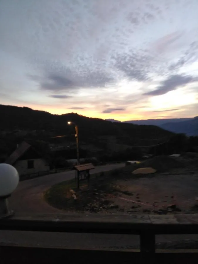 Auberge Du Grand Joly Sainte-Agnes  Bed & Breakfast Sainte-Agnes (Isere)
